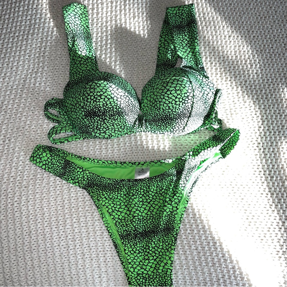 Ree Bees bikini set neon green